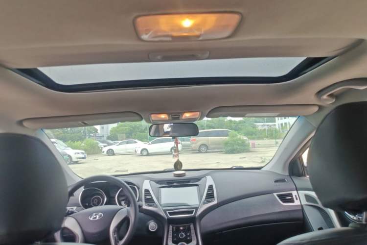 Used Hyundai Elantra (5th Generation / Langdong) 2013 1.6L Automatic Leading Model Headliner
