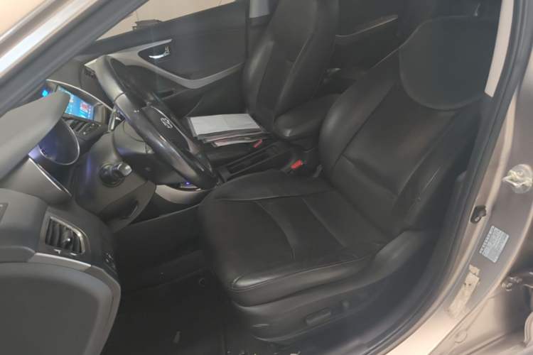 Used Hyundai Elantra (5th Generation / Langdong) 2013 1.6L Automatic Leading Model Left Front Seat