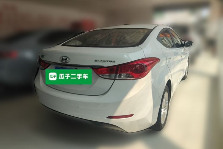 Used Hyundai Elantra (5th Generation / Langdong) 2013 1.6L Automatic Leading Model Rear Right 45 Deg
