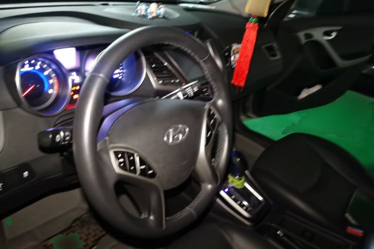 Used Hyundai Elantra (5th Generation / Langdong) 2013 1.6L Automatic Luxury Model Steering Wheel