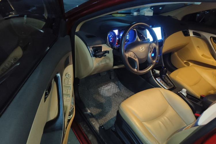 Used Hyundai Elantra (5th Generation / Langdong) 2013 1.6L Automatic Luxury Model Driver Seat