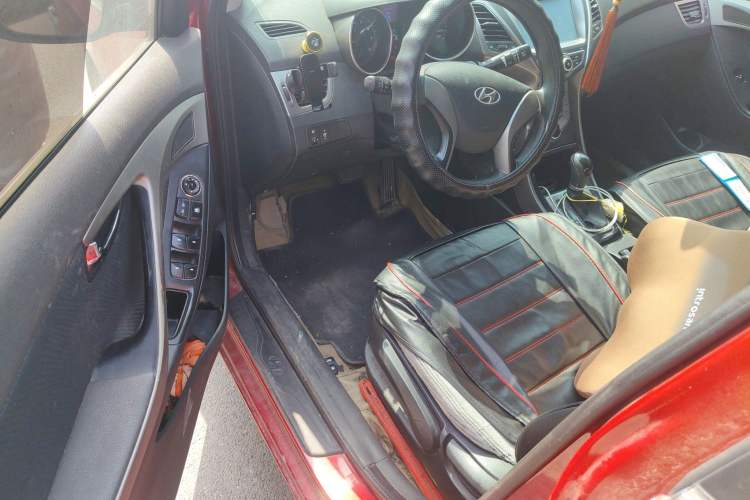 Used Hyundai Elantra (5th Generation / Langdong) 2013 1.6L Automatic Leading Model Driver Seat
