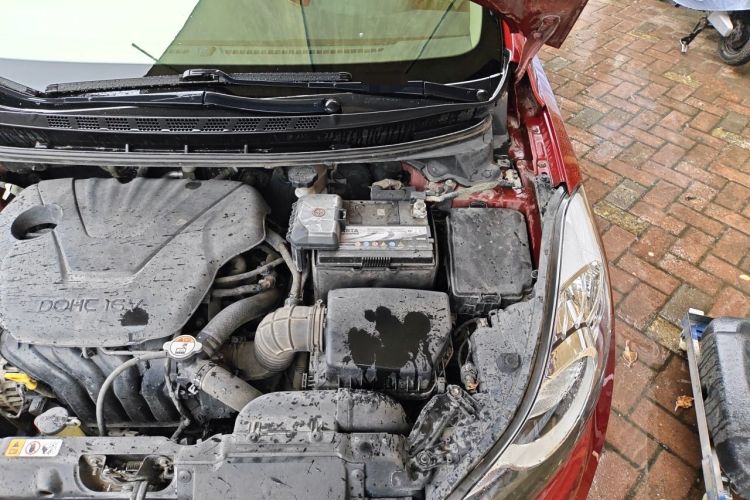 Used Hyundai Elantra (5th Generation / Langdong) 2013 1.6L Automatic Leading Model Engine Bay Left