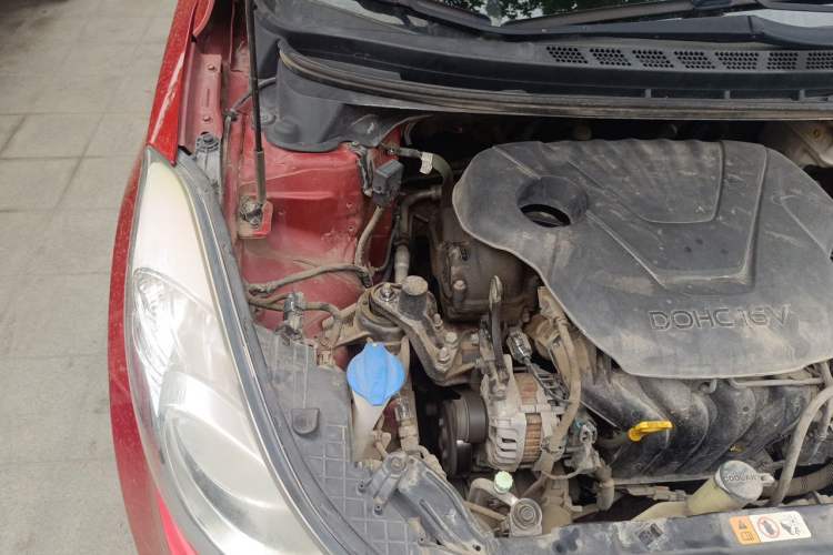 Used Hyundai Elantra (5th Generation / Langdong) 2013 1.6L Automatic Leading Model Engine Bay Right