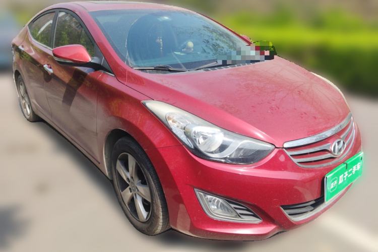 Used Hyundai Elantra (5th Generation / Langdong) 2013 1.6L Automatic Leading Model Front Right 45 Deg
