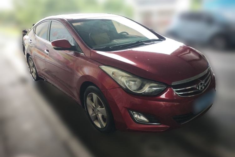 Used Hyundai Elantra (5th Generation / Langdong) 2013 1.6L Automatic Luxury Model Front Right 45 Deg