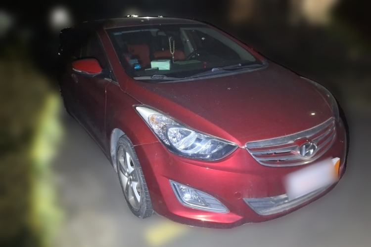 Used Hyundai Elantra (5th Generation / Langdong) 2013 1.6L Automatic Leading Model Front Right 45 Deg