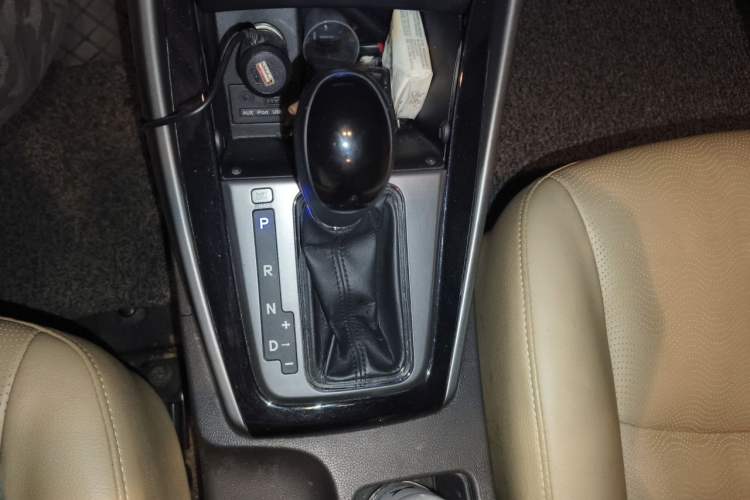 Used Hyundai Elantra (5th Generation / Langdong) 2013 1.6L Automatic Luxury Model Gear Lever