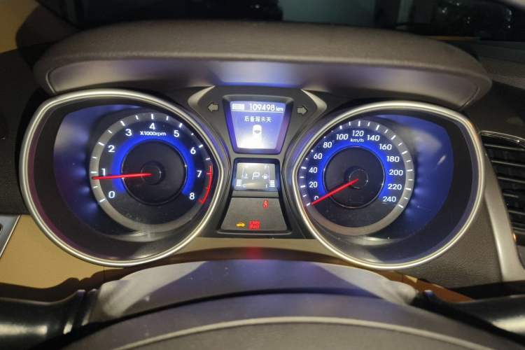 Used Hyundai Elantra (5th Generation / Langdong) 2013 1.6L Automatic Luxury Model Instrument Cluster