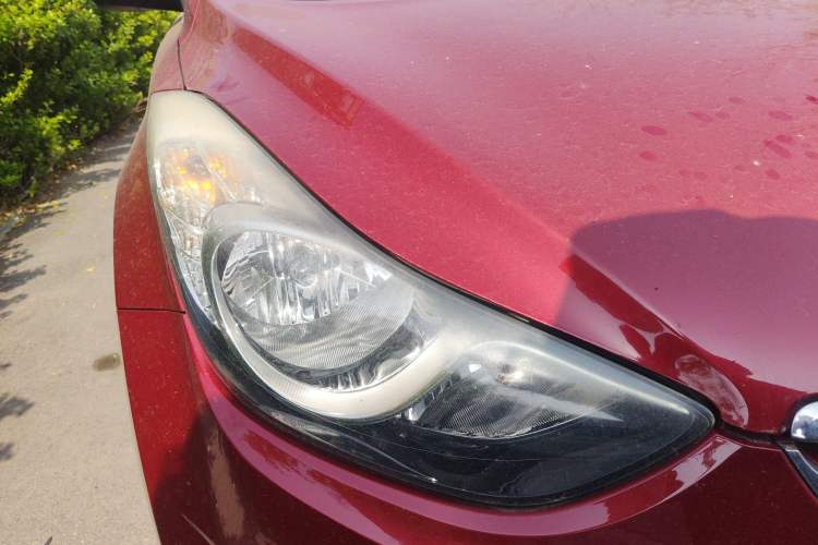 Used Hyundai Elantra (5th Generation / Langdong) 2013 1.6L Automatic Leading Model Right Front Headlight