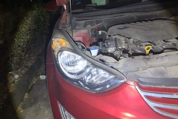 Used Hyundai Elantra (5th Generation / Langdong) 2013 1.6L Automatic Leading Model Right Front Headlight