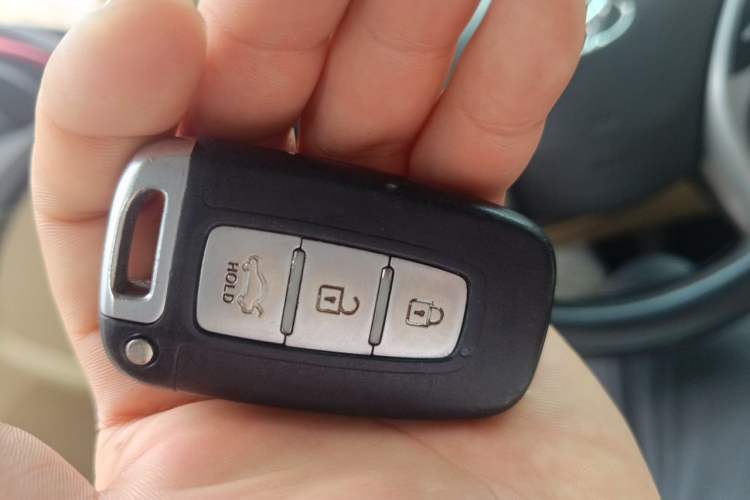 Used Hyundai Elantra (5th Generation / Langdong) 2013 1.6L Automatic Leading Model Vehicle Key