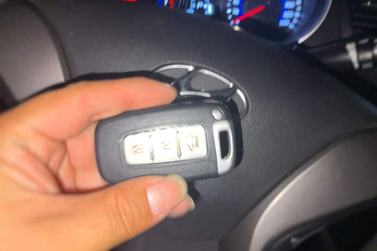 Used Hyundai Elantra (5th Generation / Langdong) 2013 1.6L Automatic Leading Model Vehicle Key