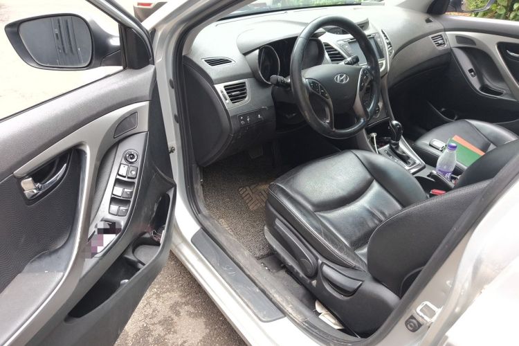 Used Hyundai Elantra (5th Generation / Langdong) 2013 1.6L Automatic Luxury Model Driver Seat
