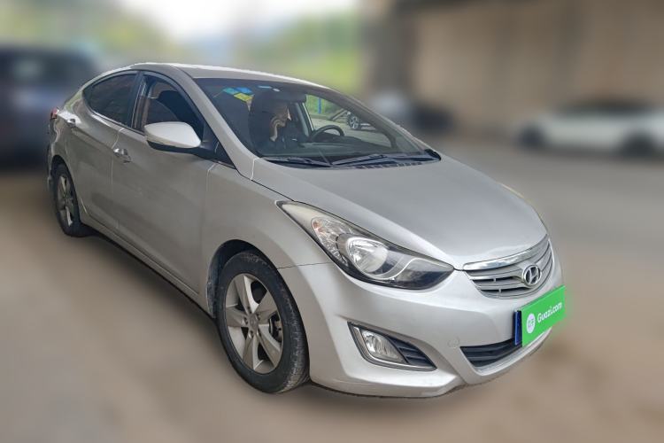 Used Hyundai Elantra (5th Generation / Langdong) 2013 1.6L Automatic Luxury Model Front Right 45 Deg