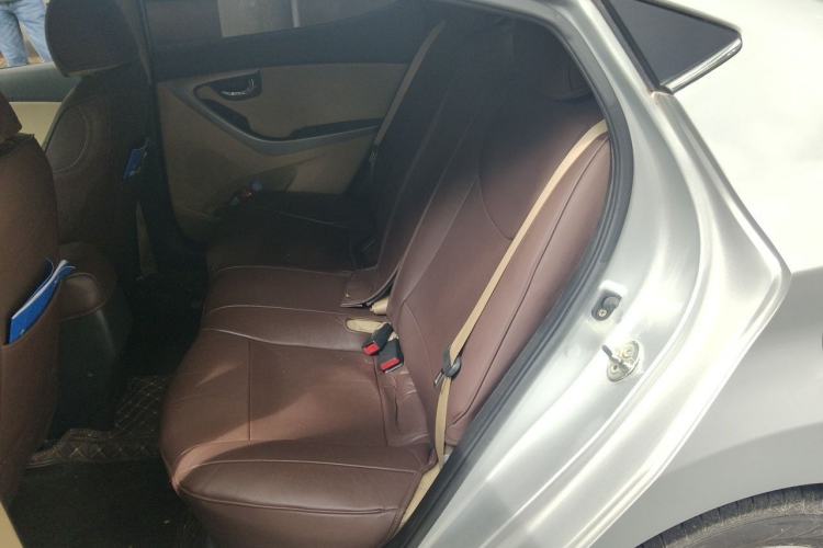 Used Hyundai Elantra (5th Generation / Langdong) 2013 1.6L Automatic Leading Model Left Rear Seat