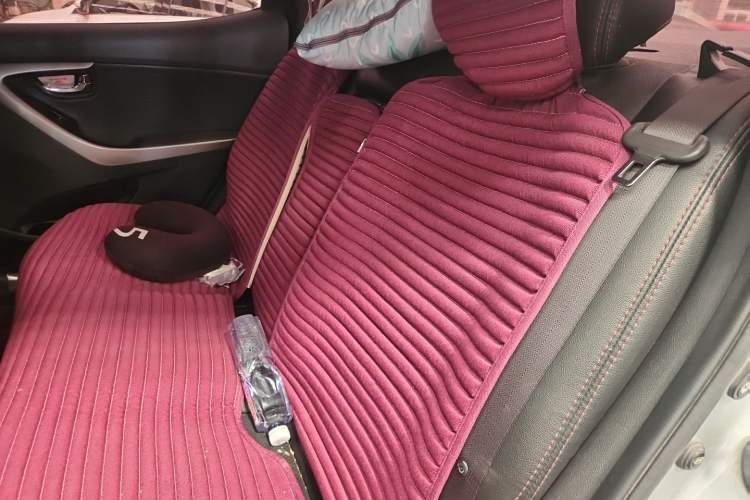 Used Hyundai Elantra (5th Generation / Langdong) 2013 1.6L Automatic Leading Model Left Rear Seat