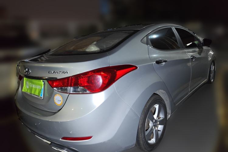Used Hyundai Elantra (5th Generation / Langdong) 2013 1.6L Automatic Leading Model Rear Right 45 Deg