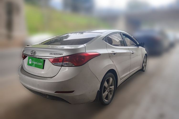 Used Hyundai Elantra (5th Generation / Langdong) 2013 1.6L Automatic Luxury Model Rear Right 45 Deg