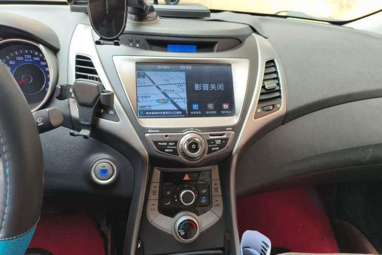 Used Hyundai Elantra (5th Generation / Langdong) 2013 1.6L Automatic Leading Model Audio And AC Panel