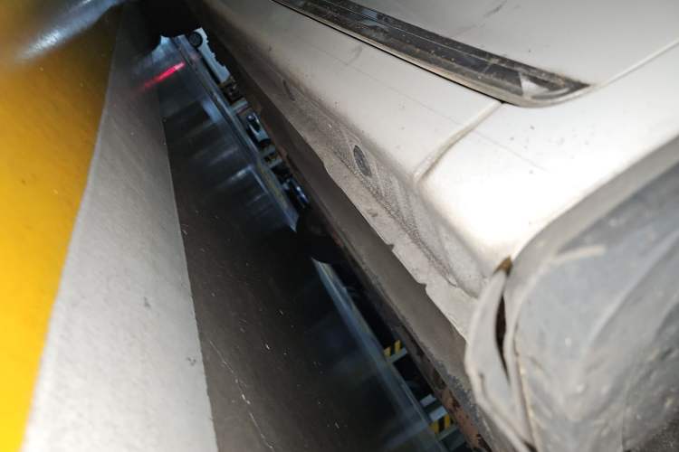 Used Hyundai Elantra (5th Generation / Langdong) 2013 1.6L Automatic Leading Model Chassis Front Right