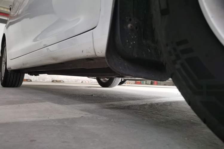 Used Hyundai Elantra (5th Generation / Langdong) 2013 1.6L Automatic Leading Model Chassis Front Right
