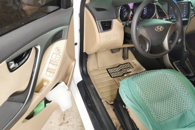 Used Hyundai Elantra (5th Generation / Langdong) 2013 1.6L Automatic Leading Model Driver Seat