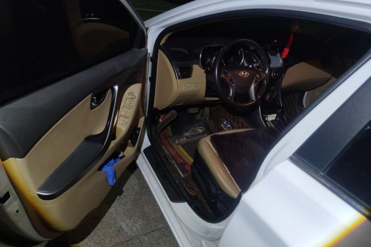 Used Hyundai Elantra (5th Generation / Langdong) 2013 1.6L Automatic Luxury Model Driver Seat