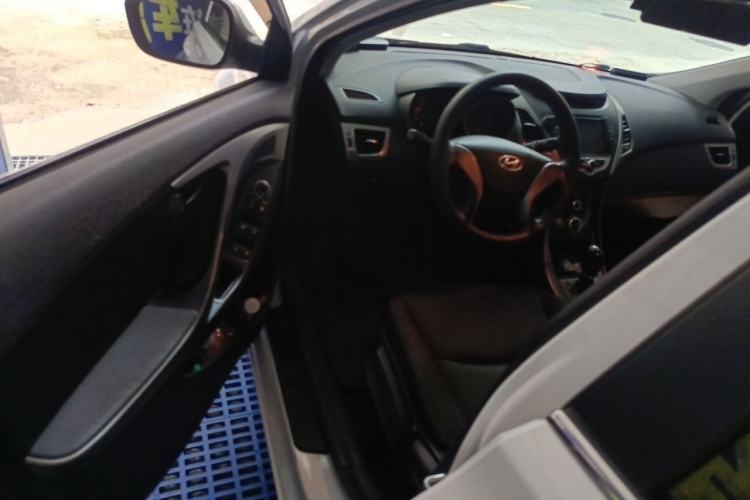 Used Hyundai Elantra (5th Generation / Langdong) 2013 1.6L Automatic Leading Model Driver Seat