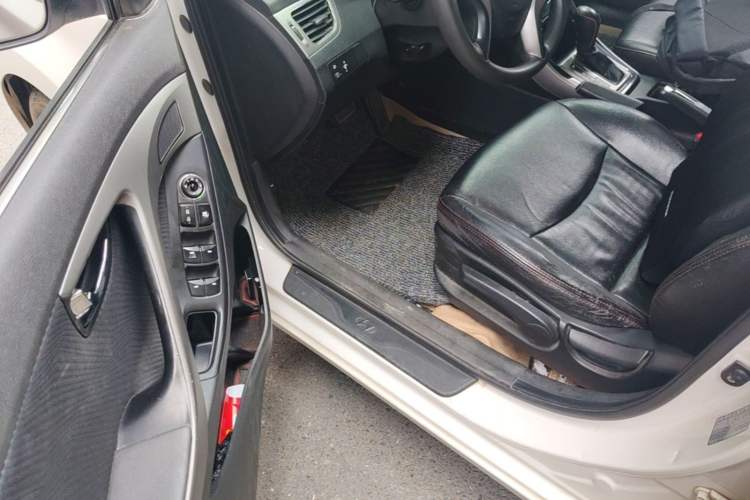 Used Hyundai Elantra (5th Generation / Langdong) 2013 1.6L Automatic Leading Model Driver Seat