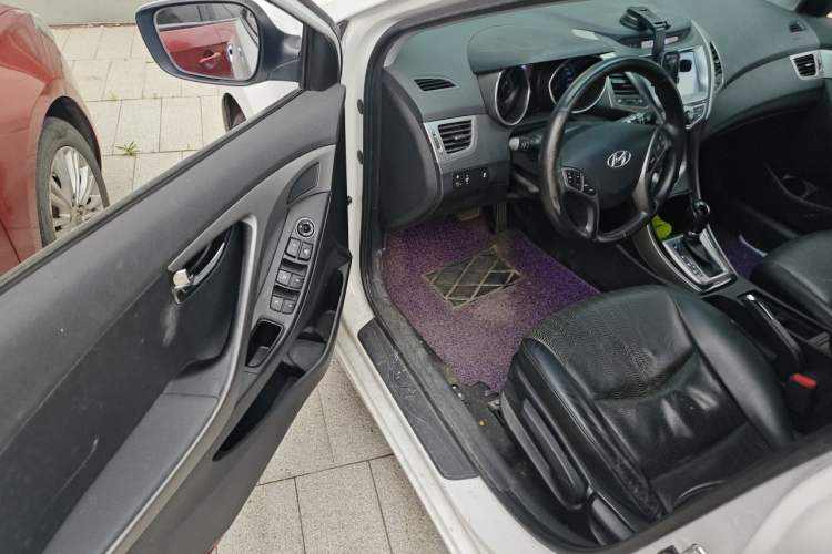 Used Hyundai Elantra (5th Generation / Langdong) 2013 1.6L Automatic Luxury Model Driver Seat