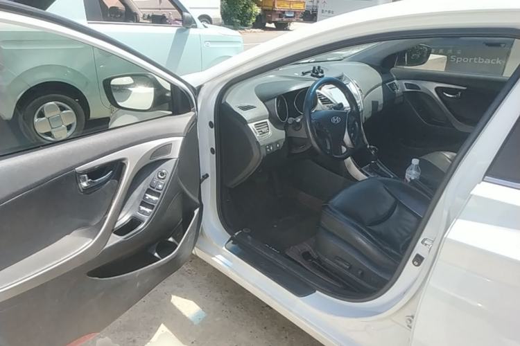 Used Hyundai Elantra (5th Generation / Langdong) 2013 1.6L Automatic Luxury Model Driver Seat