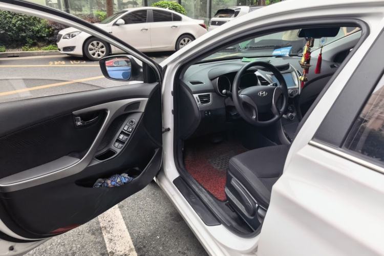 Used Hyundai Elantra (5th Generation / Langdong) 2013 1.6L Automatic Leading Model Driver Seat