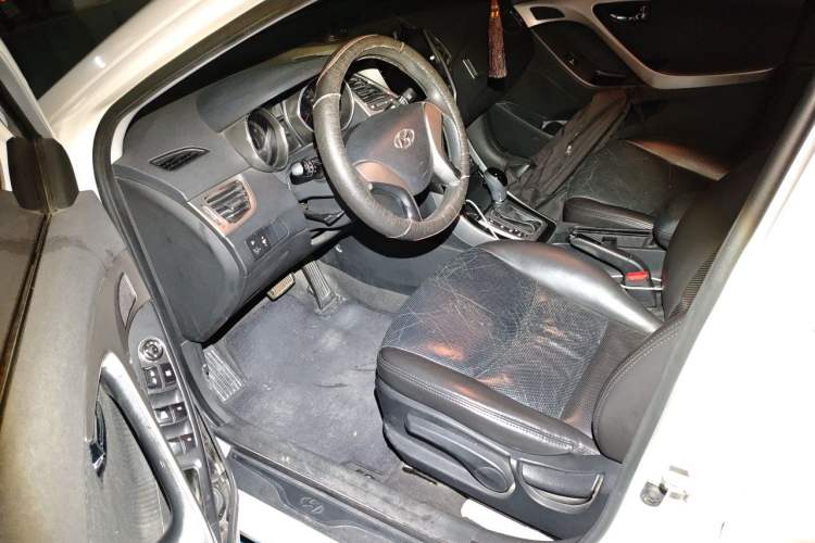 Used Hyundai Elantra (5th Generation / Langdong) 2013 1.6L Automatic Leading Model Driver Seat