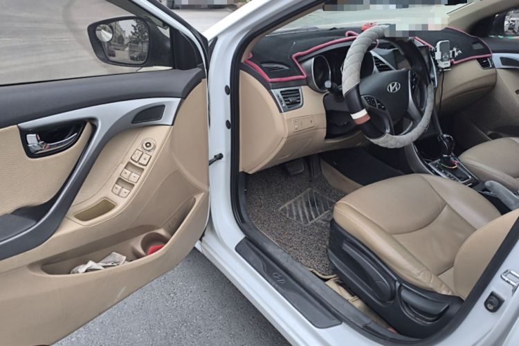 Used Hyundai Elantra (5th Generation / Langdong) 2013 1.6L Automatic Luxury Model Driver Seat