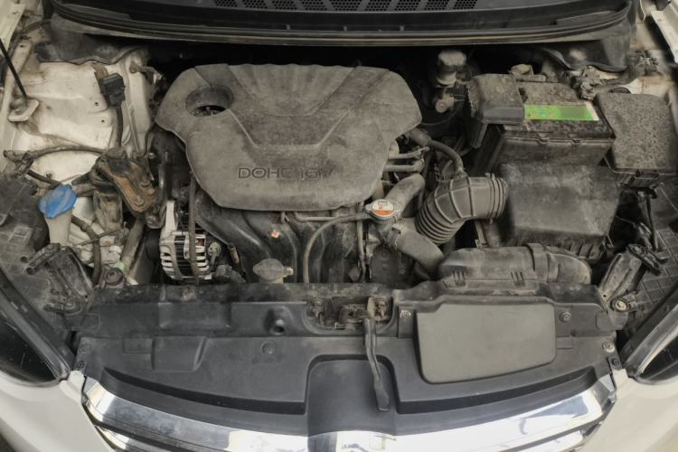 Used Hyundai Elantra (5th Generation / Langdong) 2013 1.6L Automatic Leading Model Engine Bay
