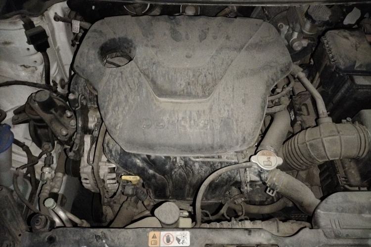 Used Hyundai Elantra (5th Generation / Langdong) 2013 1.6L Automatic Luxury Model Engine Bay