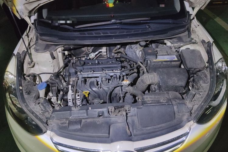Used Hyundai Elantra (5th Generation / Langdong) 2013 1.6L Automatic Luxury Model Engine Bay