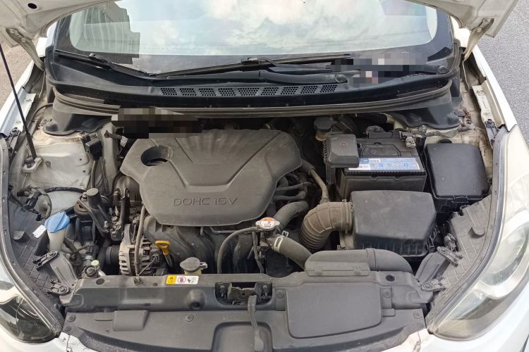 Used Hyundai Elantra (5th Generation / Langdong) 2013 1.6L Automatic Leading Model Engine Bay