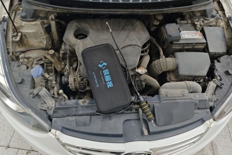 Used Hyundai Elantra (5th Generation / Langdong) 2013 1.6L Automatic Luxury Model Engine Bay