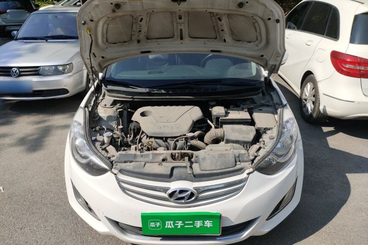 Used Hyundai Elantra (5th Generation / Langdong) 2013 1.6L Automatic Luxury Model Engine Bay
