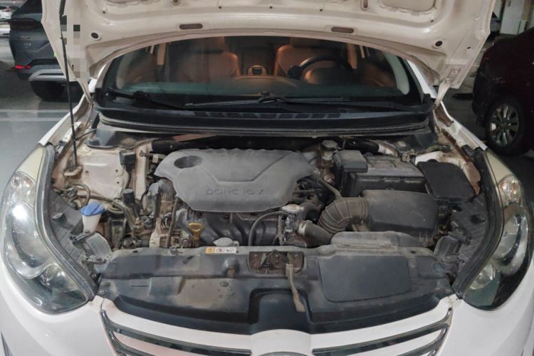 Used Hyundai Elantra (5th Generation / Langdong) 2013 1.6L Automatic Leading Model Engine Bay
