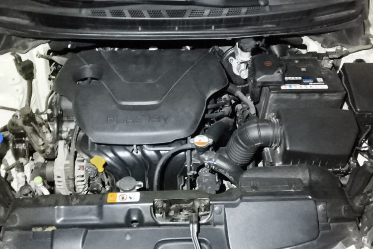 Used Hyundai Elantra (5th Generation / Langdong) 2013 1.6L Automatic Leading Model Engine Bay