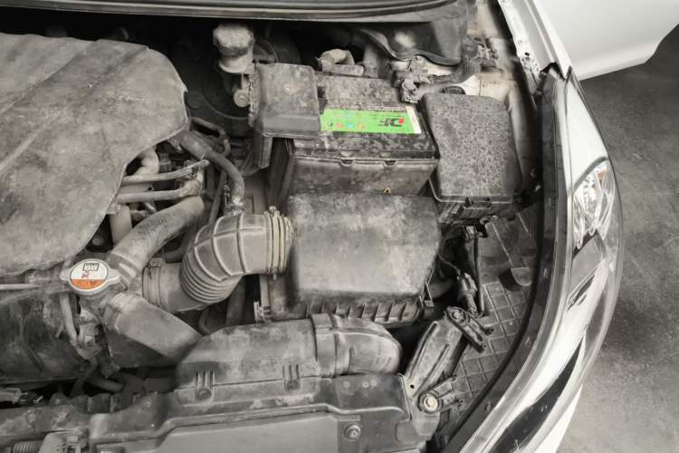 Used Hyundai Elantra (5th Generation / Langdong) 2013 1.6L Automatic Leading Model Engine Bay Left
