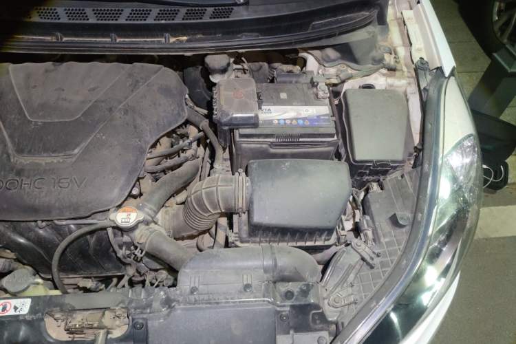 Used Hyundai Elantra (5th Generation / Langdong) 2013 1.6L Automatic Luxury Model Engine Bay Left