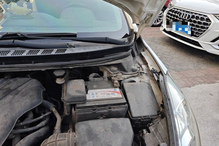 Used Hyundai Elantra (5th Generation / Langdong) 2013 1.6L Automatic Luxury Model Engine Bay Left