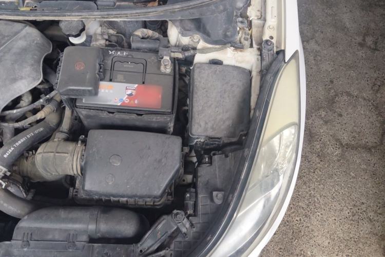 Used Hyundai Elantra (5th Generation / Langdong) 2013 1.6L Automatic Leading Model Engine Bay Left
