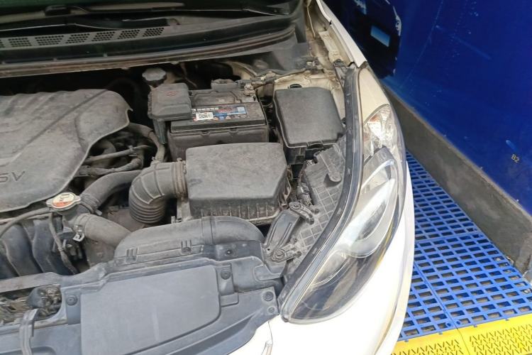 Used Hyundai Elantra (5th Generation / Langdong) 2013 1.6L Automatic Leading Model Engine Bay Left