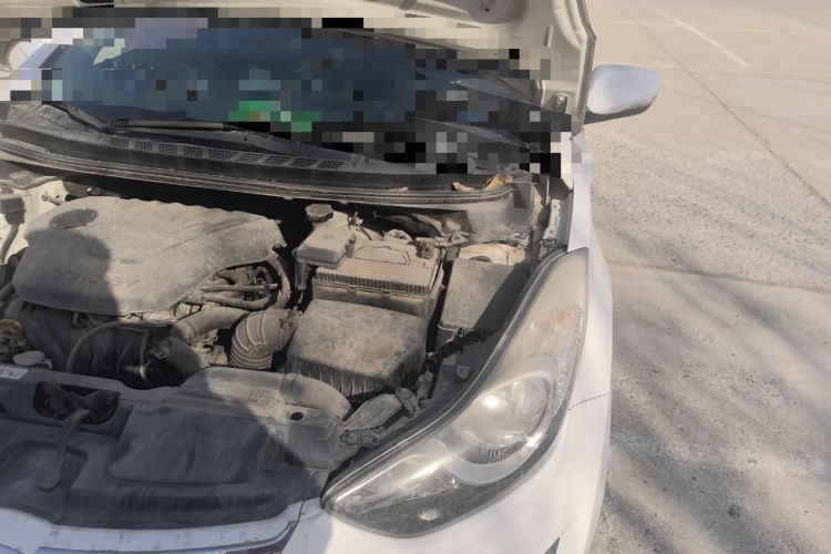 Used Hyundai Elantra (5th Generation / Langdong) 2013 1.6L Automatic Leading Model Engine Bay Left