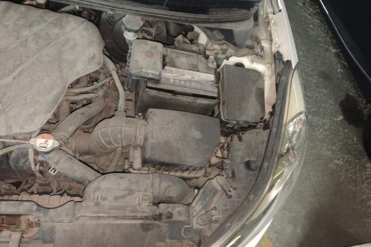 Used Hyundai Elantra (5th Generation / Langdong) 2013 1.6L Automatic Luxury Model Engine Bay Left